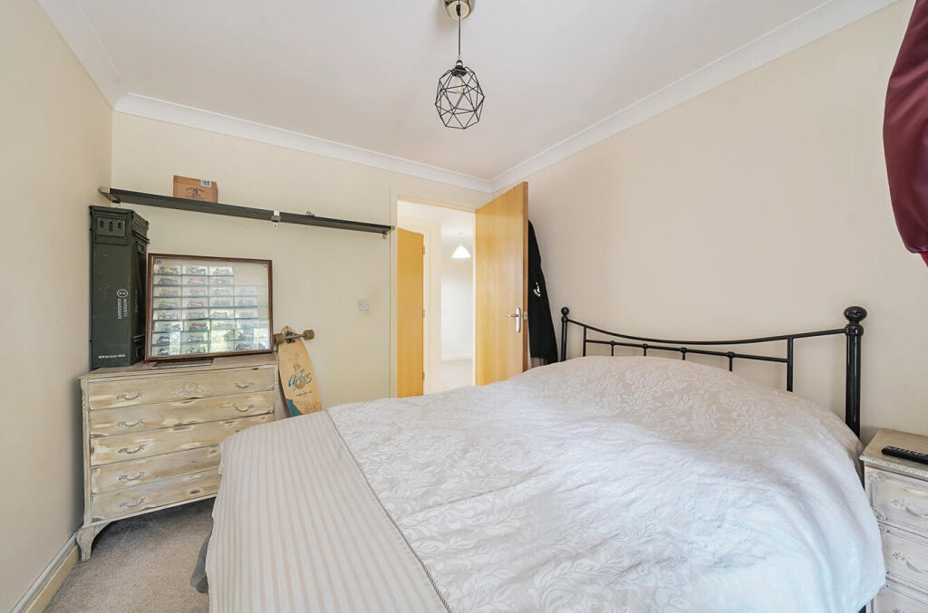 1334341-13-689329...