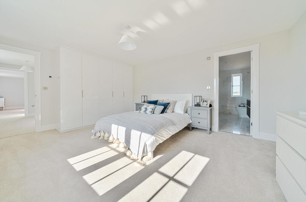 1297030-3-6830b8a...