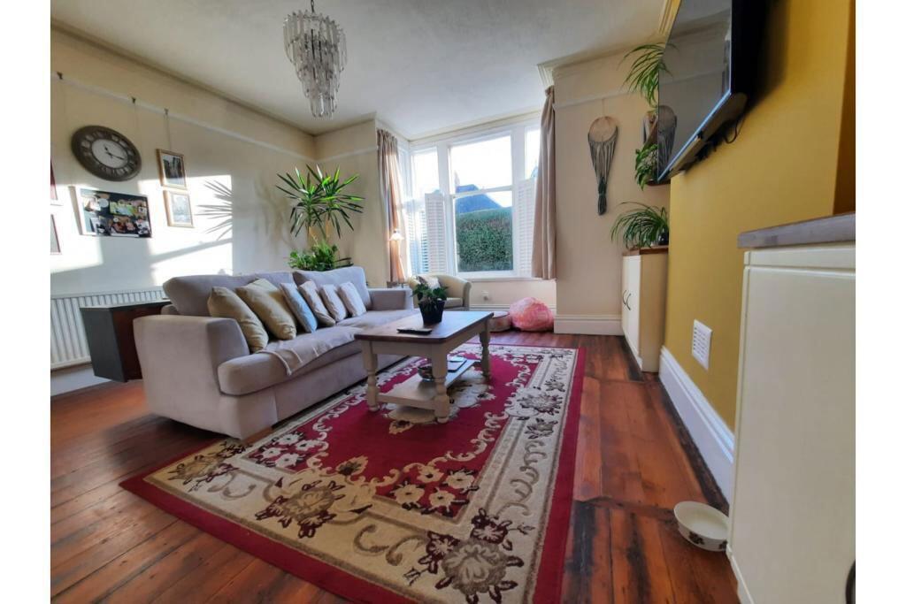 Park Road, Peterborough, Cambridgeshire, PE1 2TR