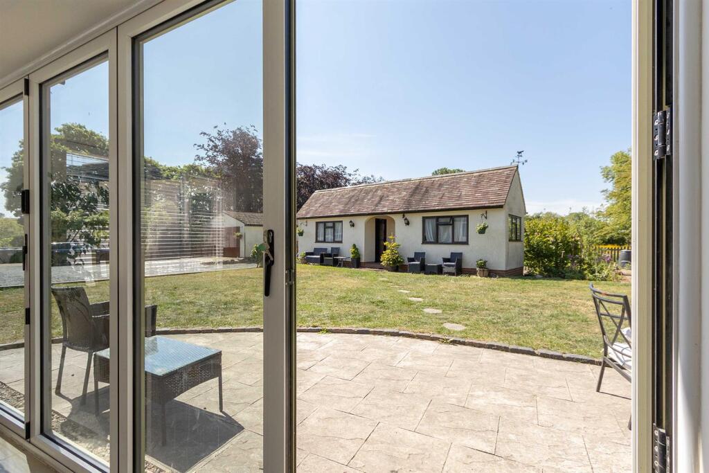 Fieldview, Withybrook (17).jpg