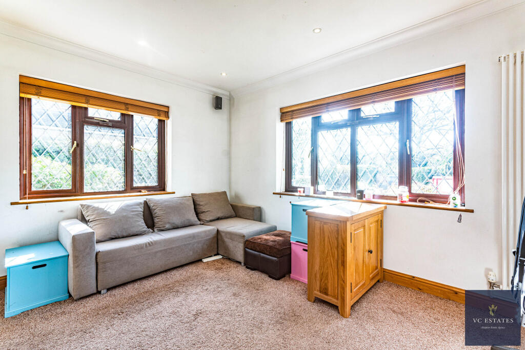 247kempshottlane-42