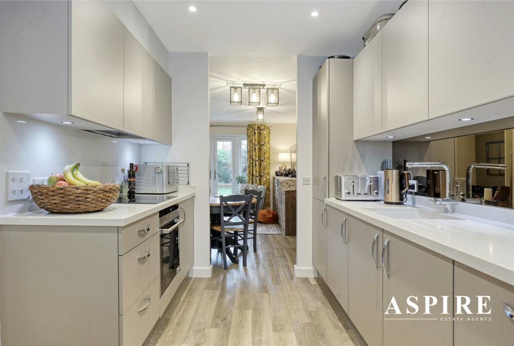 img_5400_4 copy 2.jpg