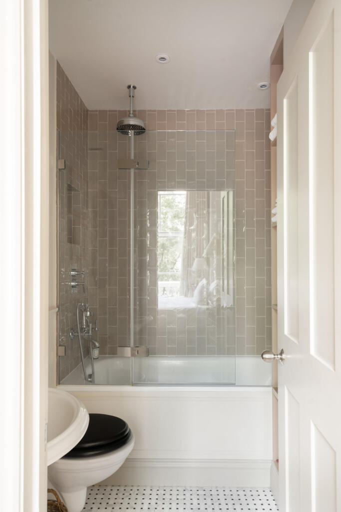 305526 - CONNOUGHT-HOUSE-43.jpg