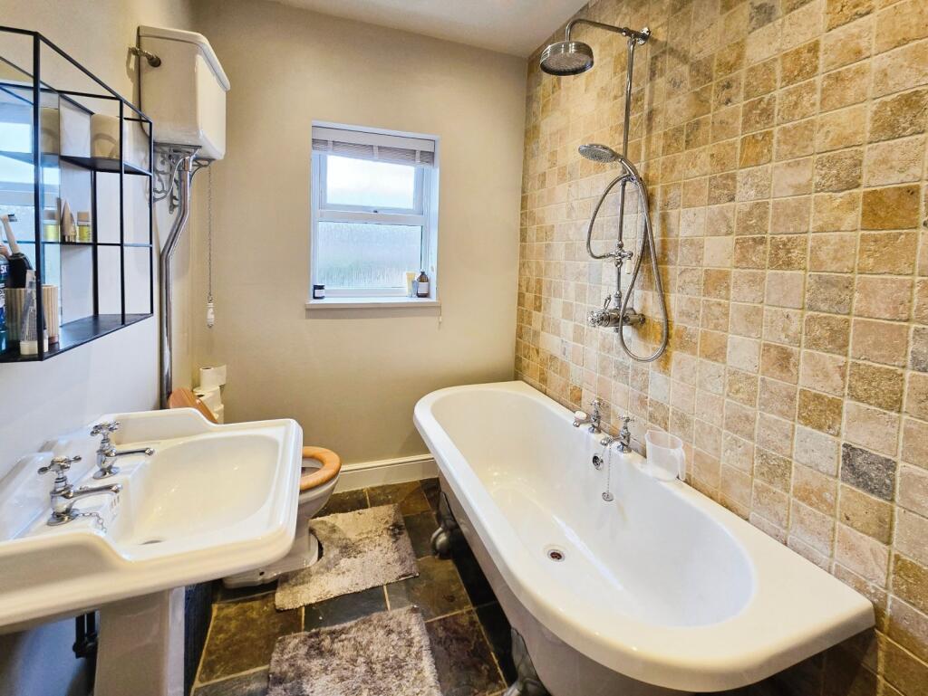 Picture No. 05