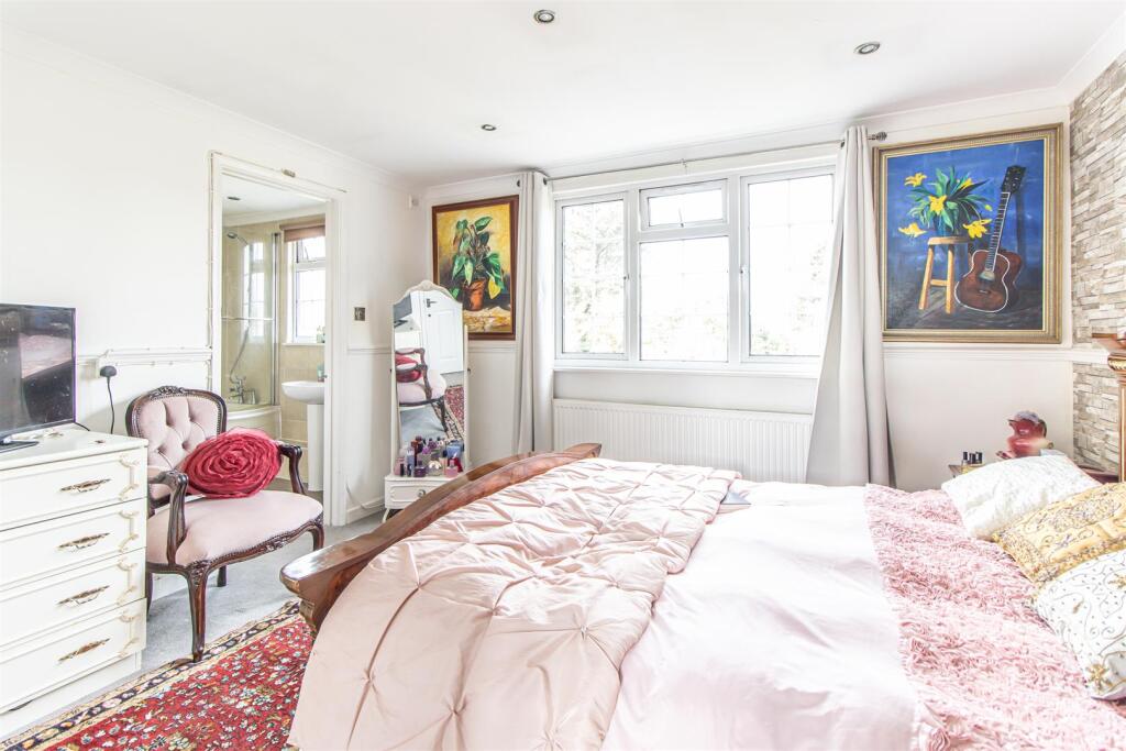 double bedroom