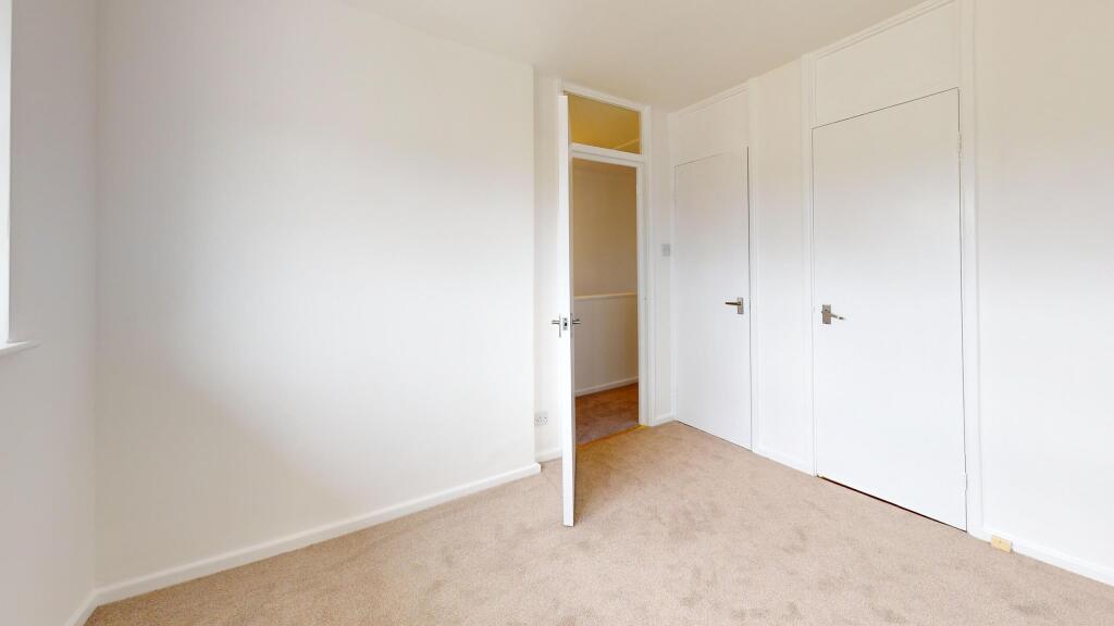 24-Hoyle-Court-Avenue-Bedroom 1