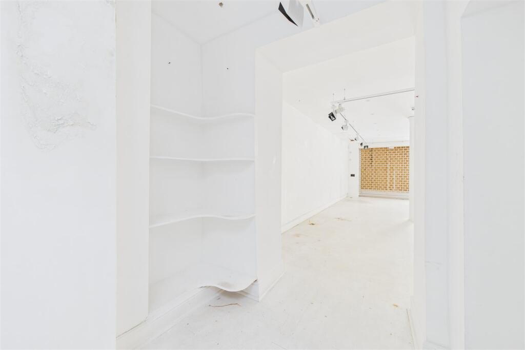 30 The Mall, Clifton Village, Bristol BS8 4DS | Fr