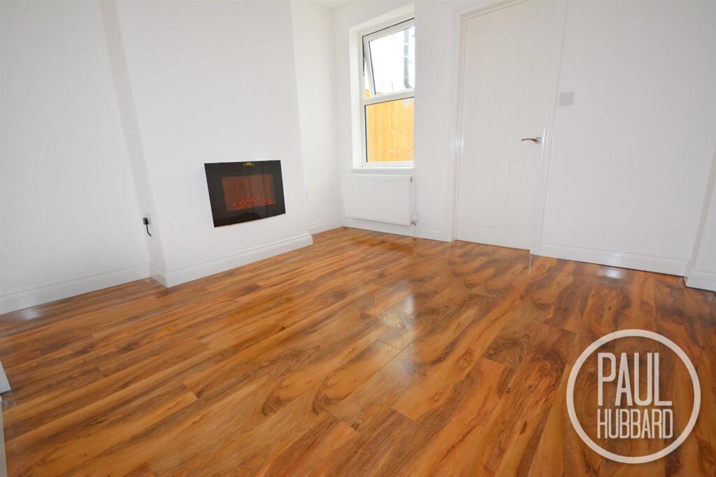 Front room.jpg