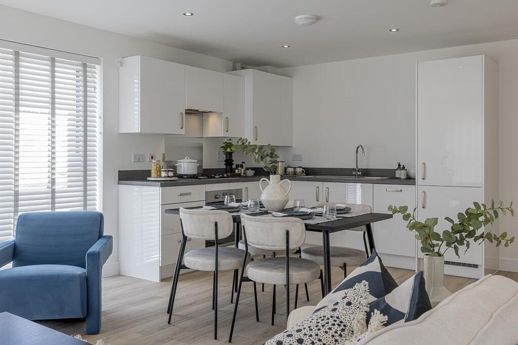 A welcoming space to dine, unwind, and feel at home