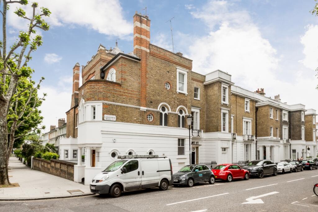 3-1-Lansdowne-Wal...