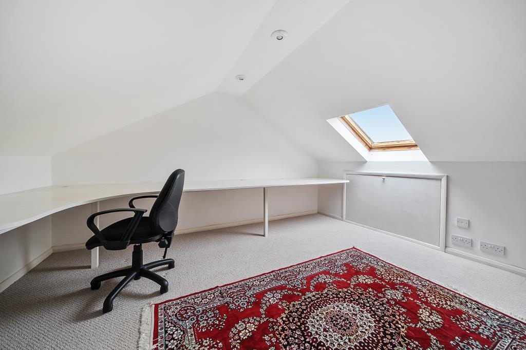 Internal/Attic Room