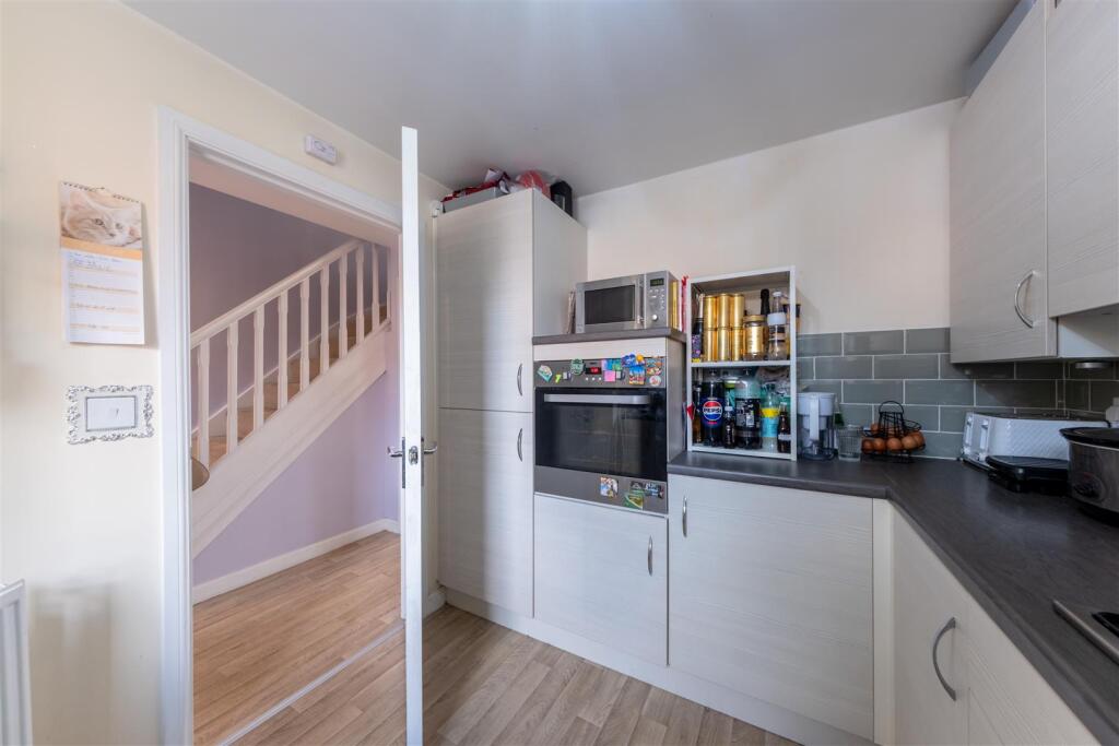 2 Rosemary Drive-003.jpg