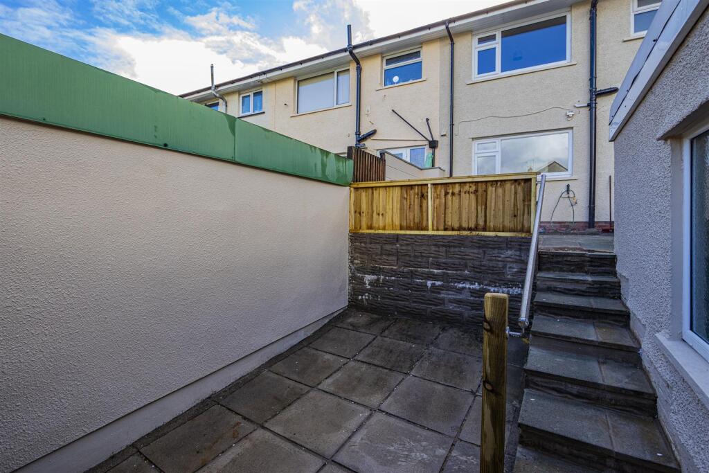 Pontrilas Close 13-3.jpg