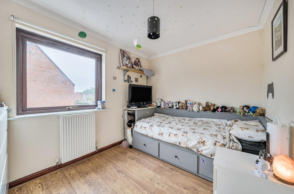 1355857-5-68cad02...