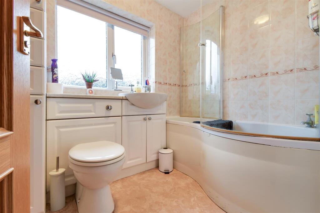 Family bathroom