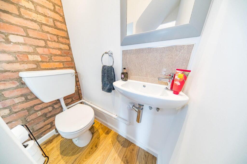 7 Cliftonville cloaks.jpg