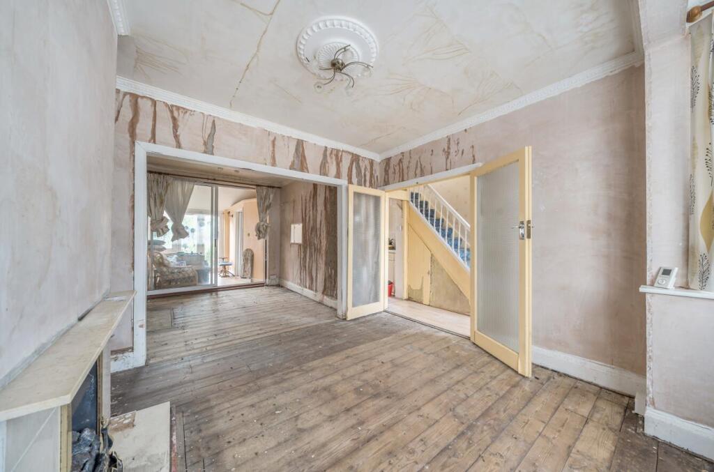 Davidson Frost-Wellings, DFW, Reynolds Drive, Livi