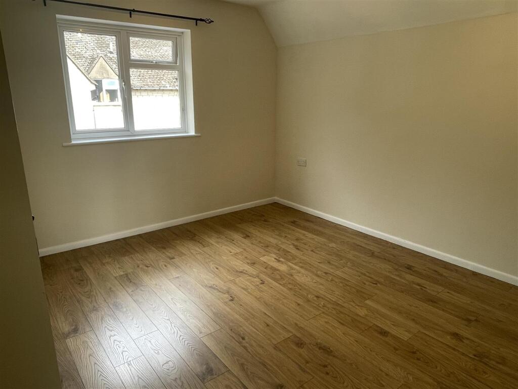 Bedroom Alternate.JPG