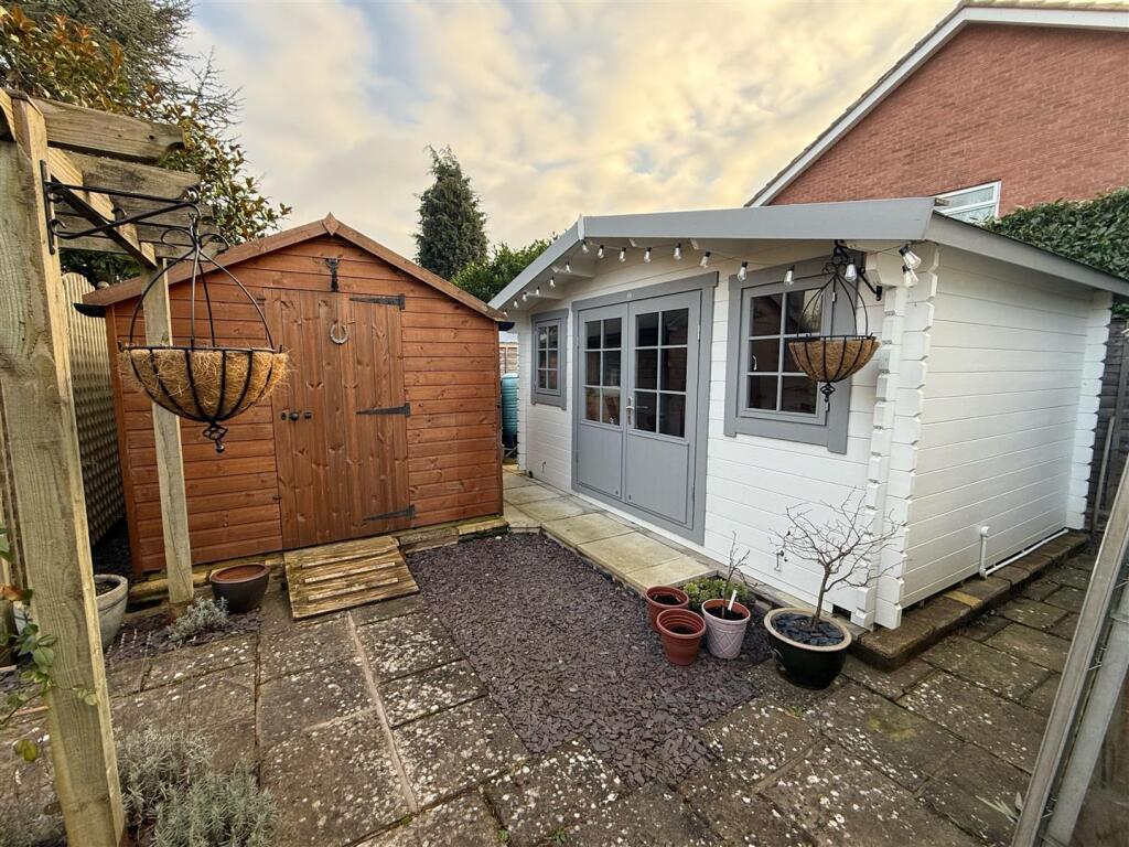 Summer House and Shed