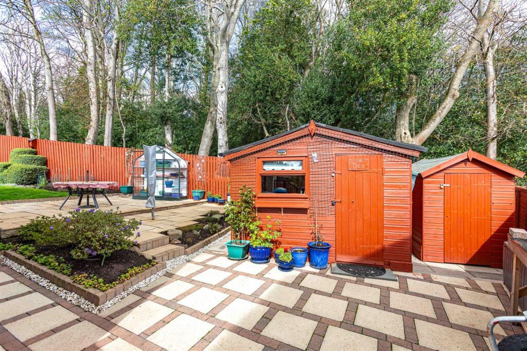 6 Eildon Lodge Gardens Galashiels Low Res 55.JPG