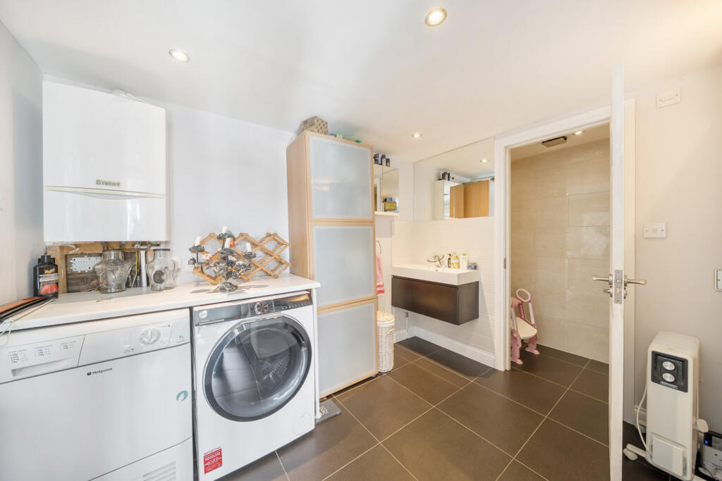 1353708-16-68c3ef...