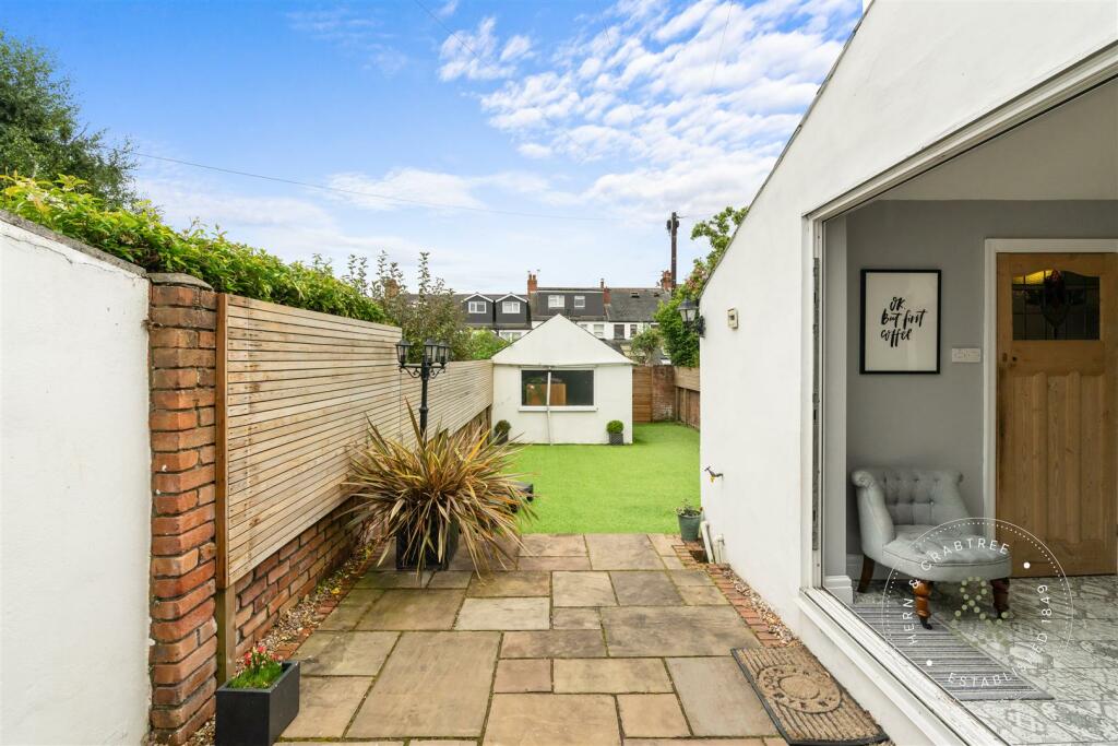 Ullswater Avenue, Cyncoed, Hern Crabtree (31).jpg