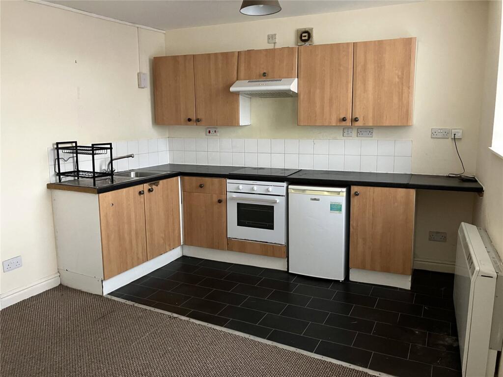 Lounge Kitchen