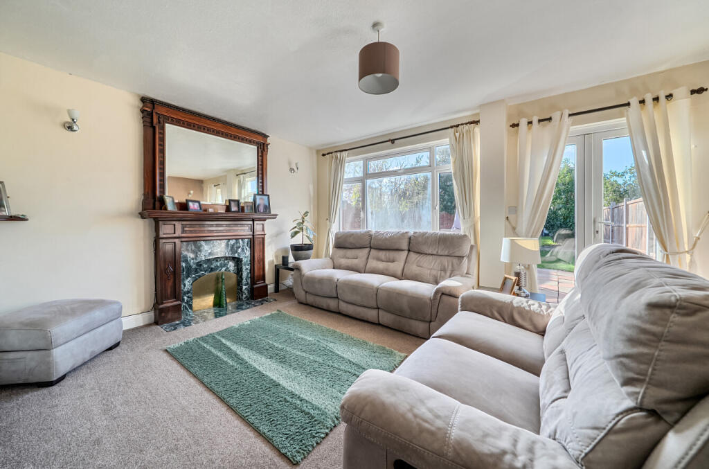 1381290-1-691b247...