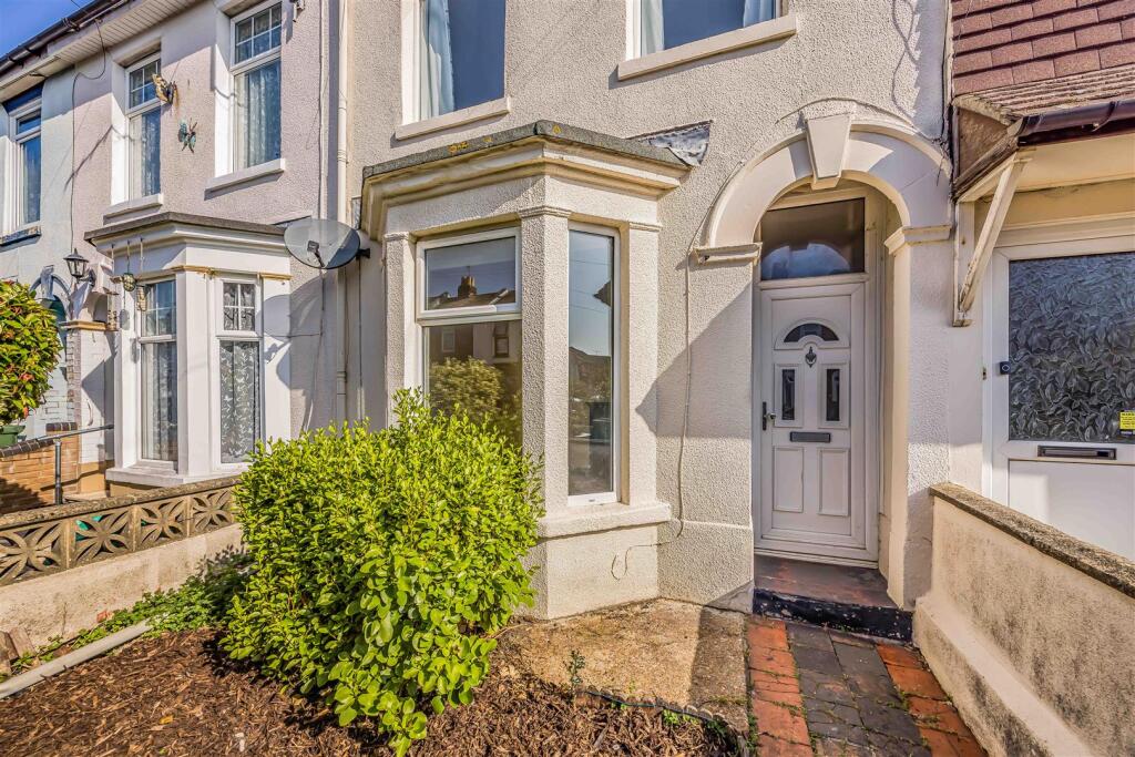 105 Powerscourt Road, Portsmouth-Small-PorticoMark