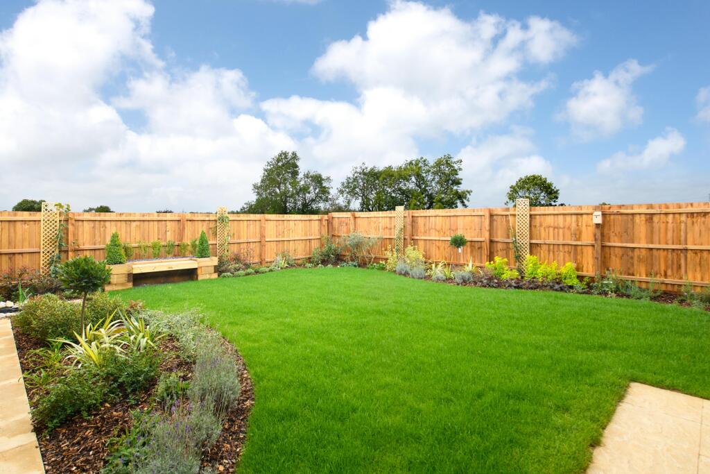 Radleigh Garden Woodland Heath Barratt