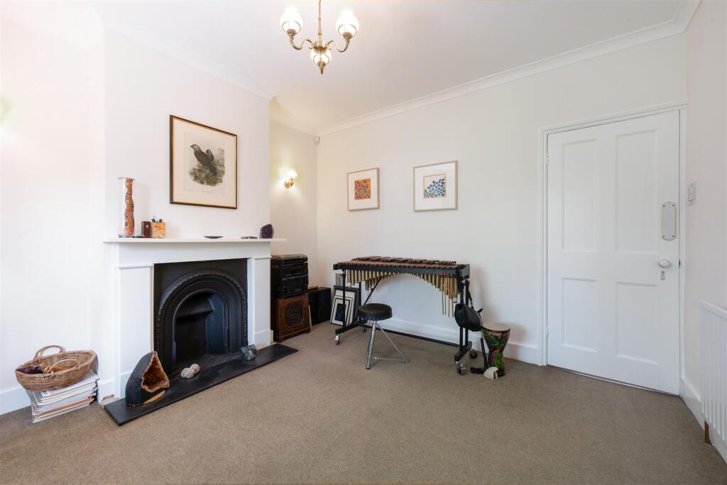 VICTORIA PLACE (4).jpg