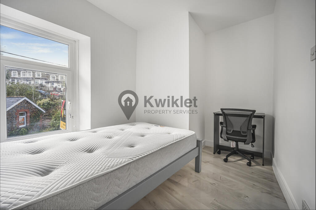 eZy Watermark_13-09-2025_07-28-42-0620pm.jpeg