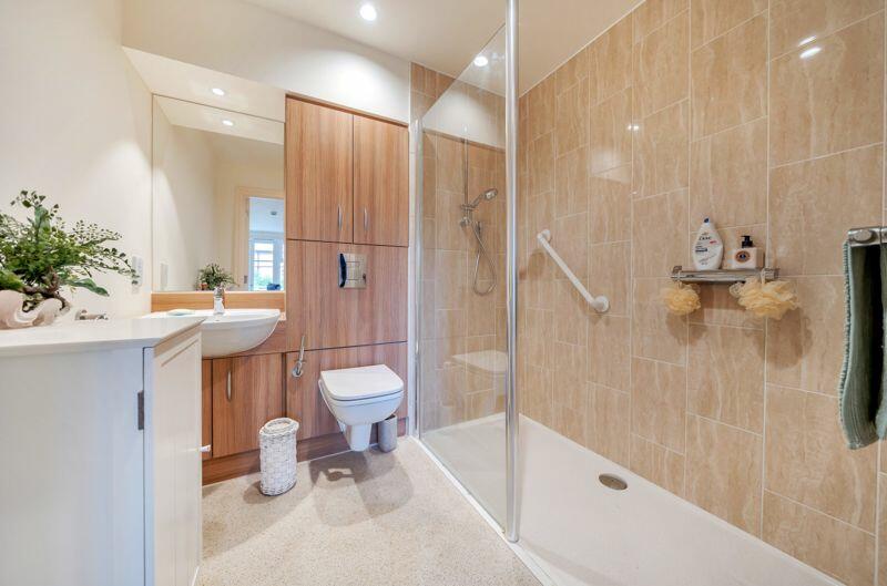 Ensuite shower room to bedroom