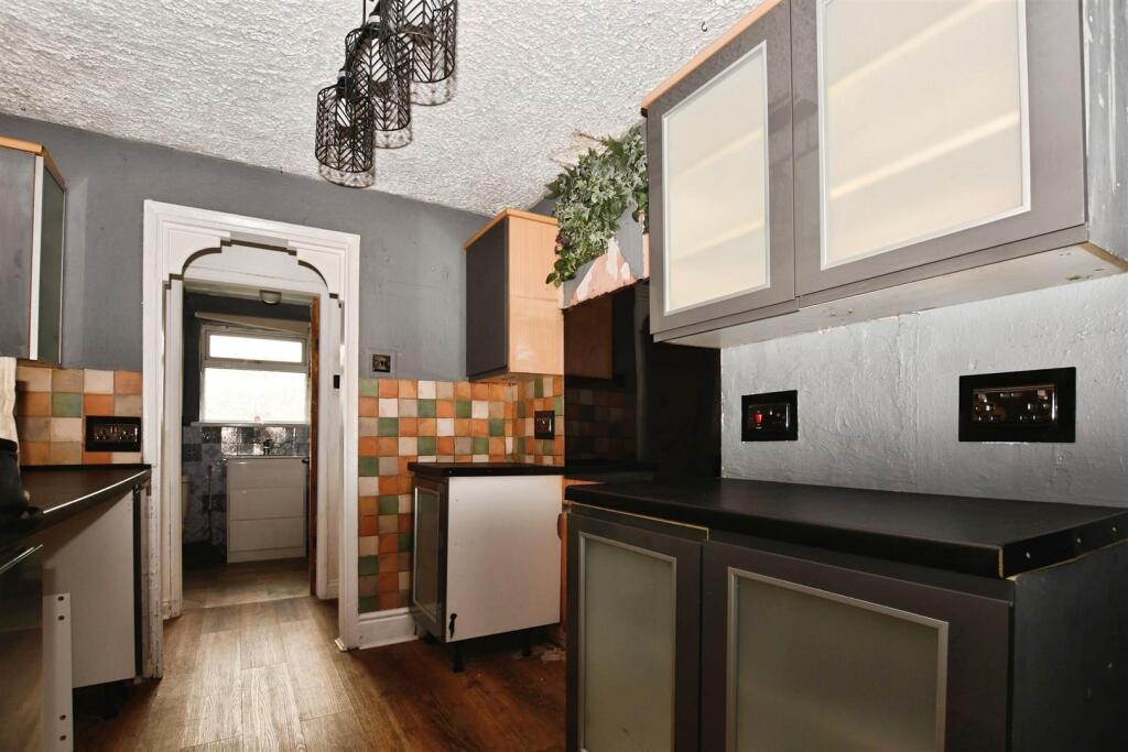 Fitted Kitchen