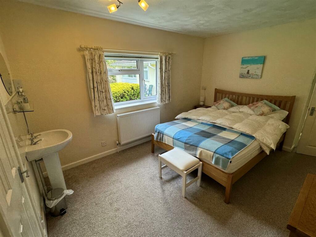 Barnhill Bedroom 3