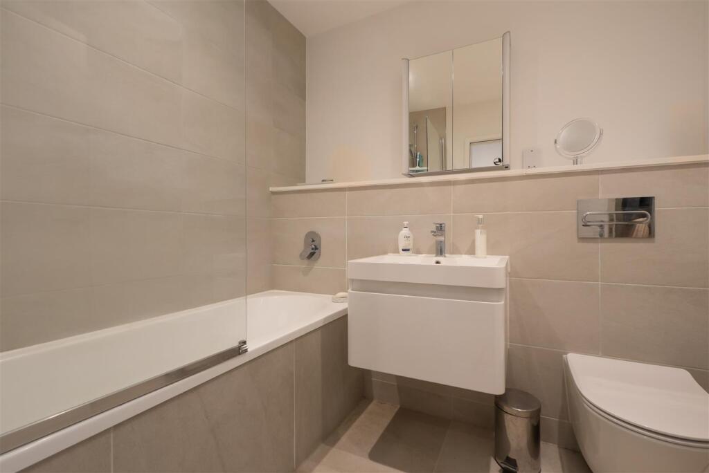 Chaucer House, Wheatley Road