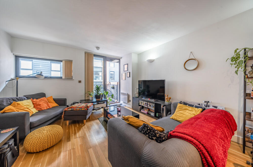 1357773-17-68cbf7...