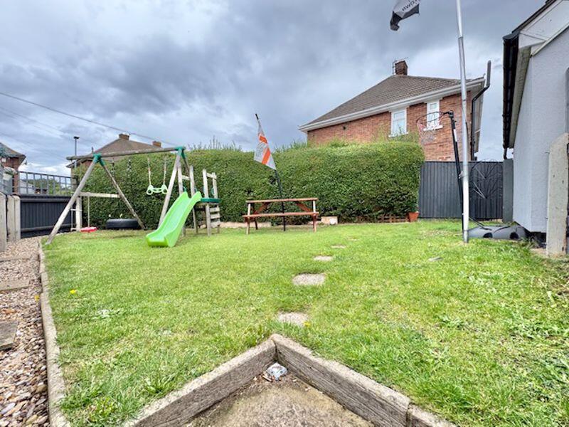 Side garden