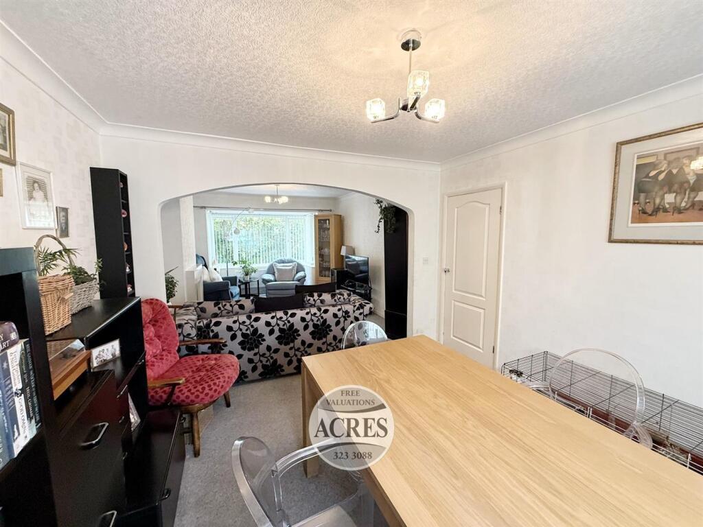 IMG_7014 (Large).jpg