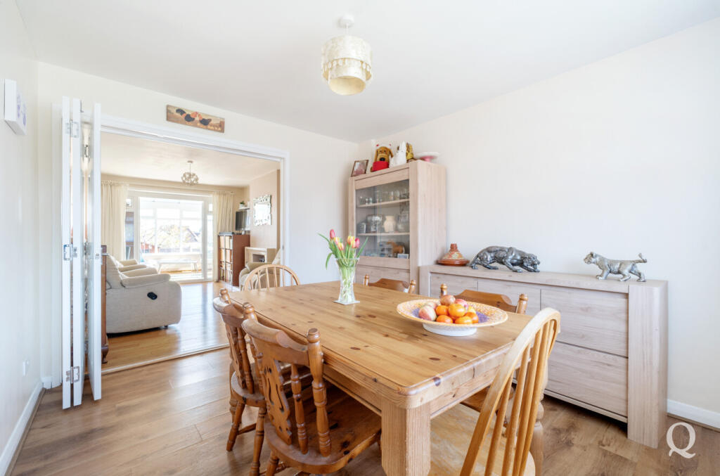 f8983a0f-40b0-493...