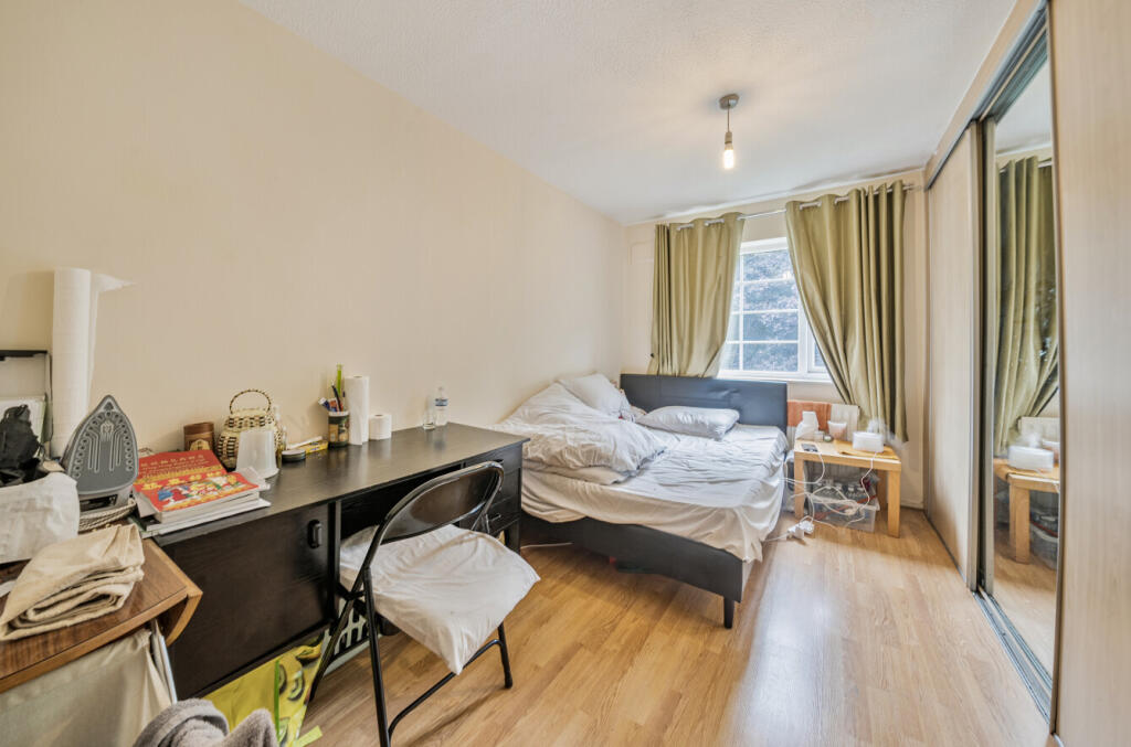 1328514-11-687f5c...