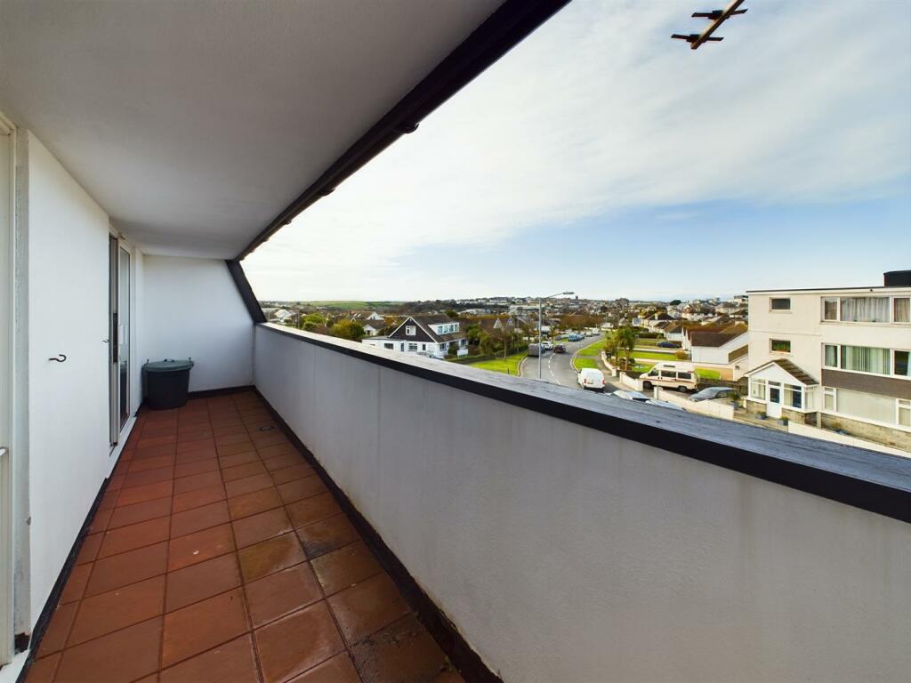 Front Full Width Balcony.jpg