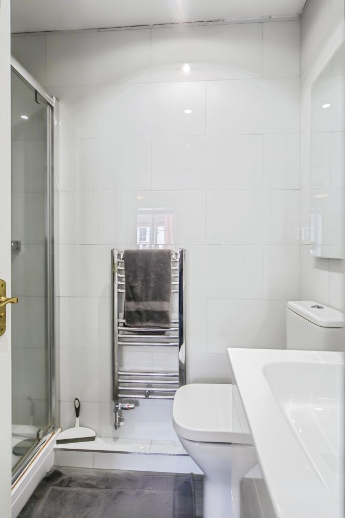 En-suite shower room