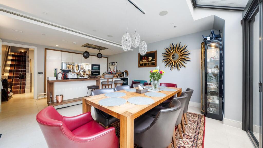 Rainsborough Square SW6 1DQ-Low Res-2.jpg
