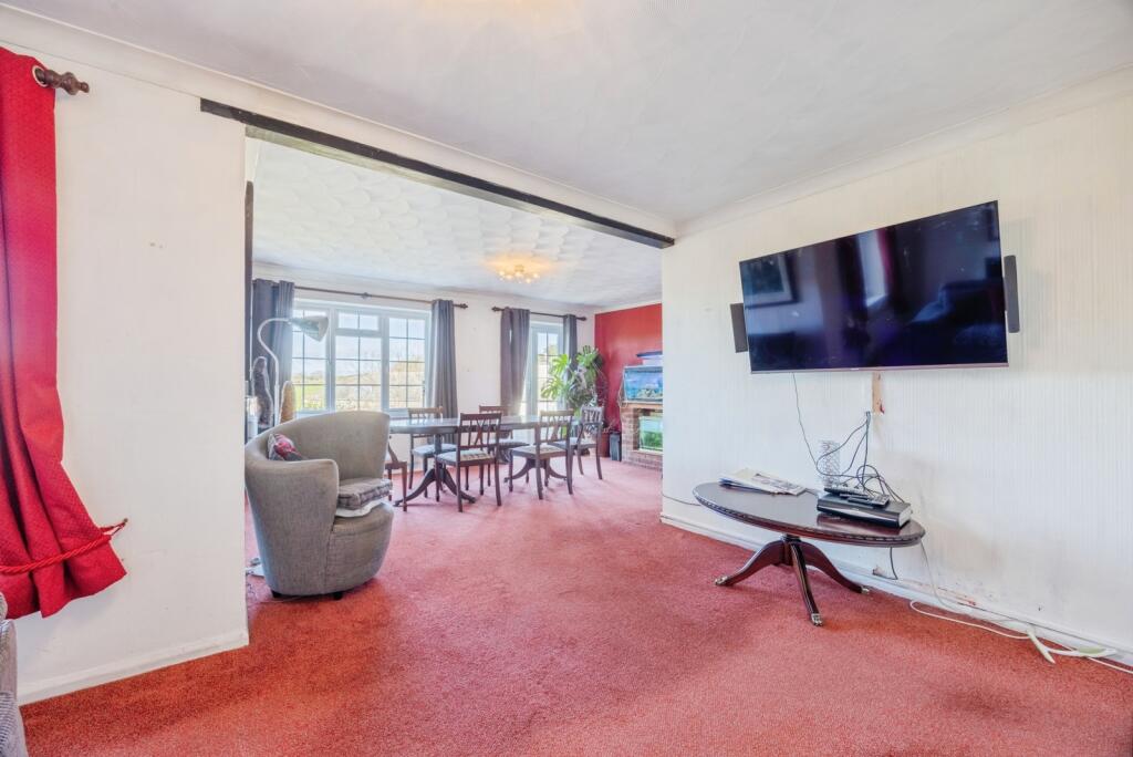 Lounge Dining Room