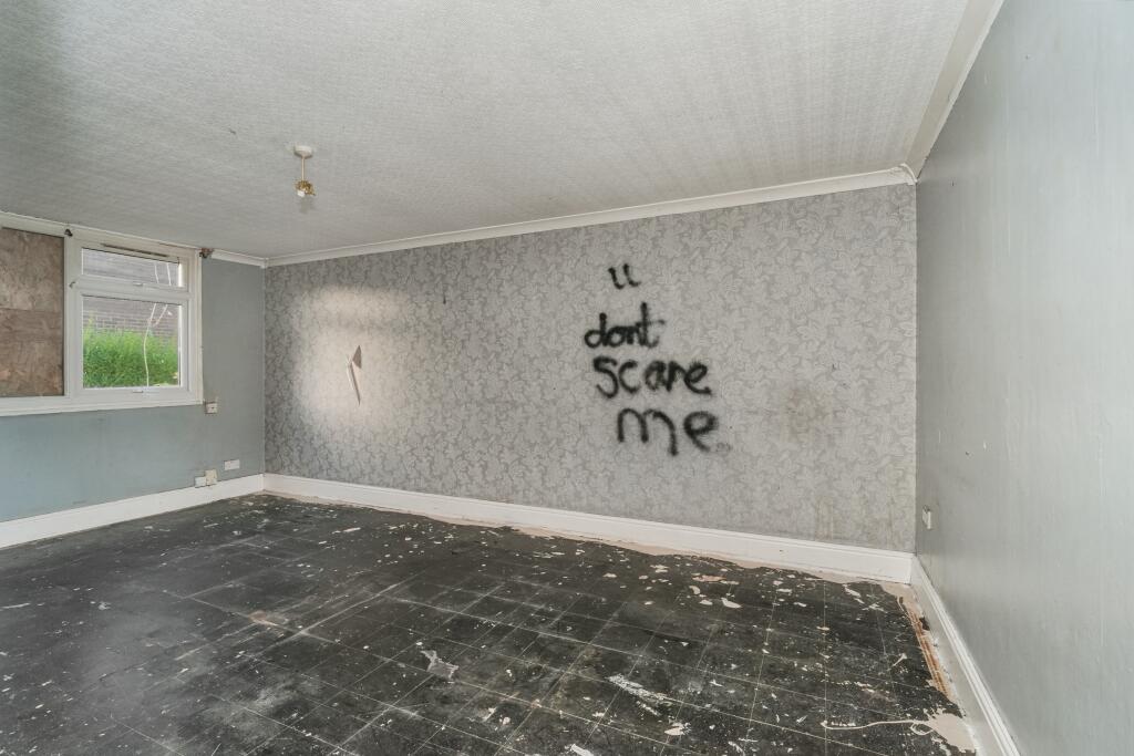 78 Leaside, Halton Brook, Runcorn, Cheshire, WA7 2NH