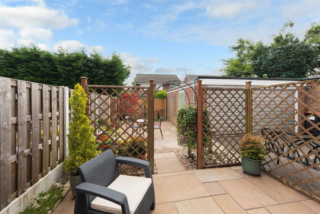95 Ridings Lane-025.jpg