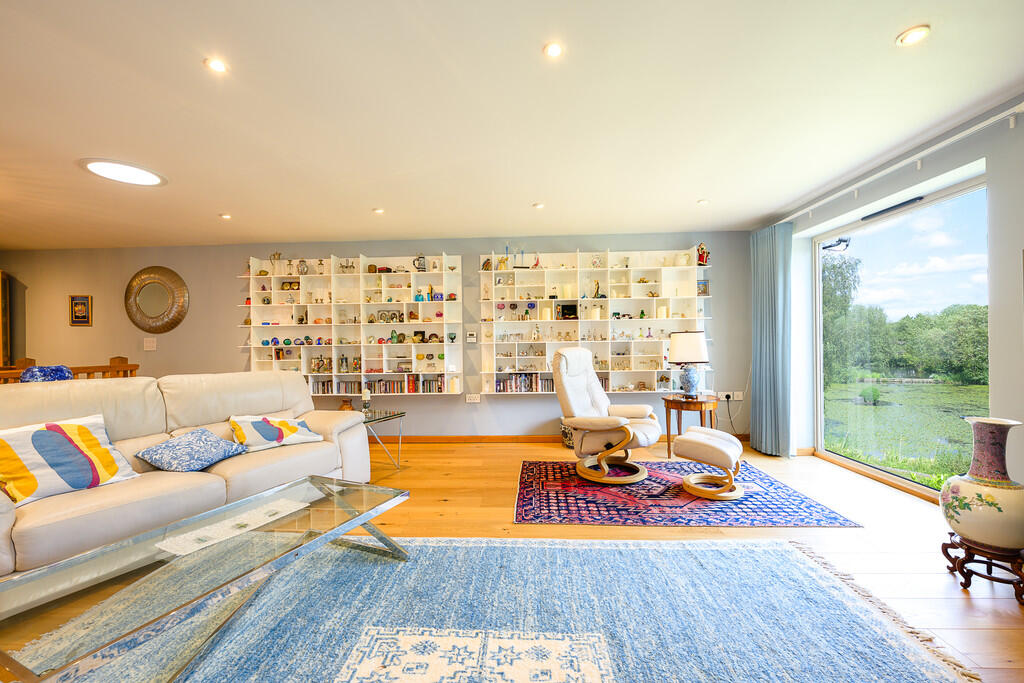 4. Lake house-4