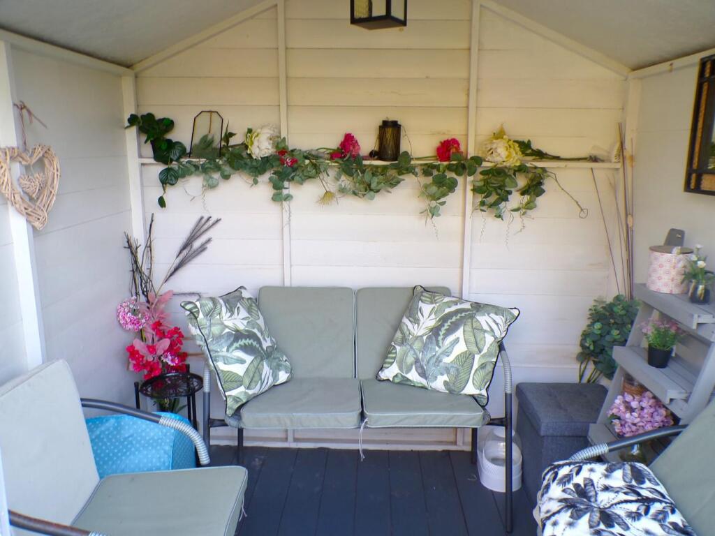 GailCl12gdn7.JPG