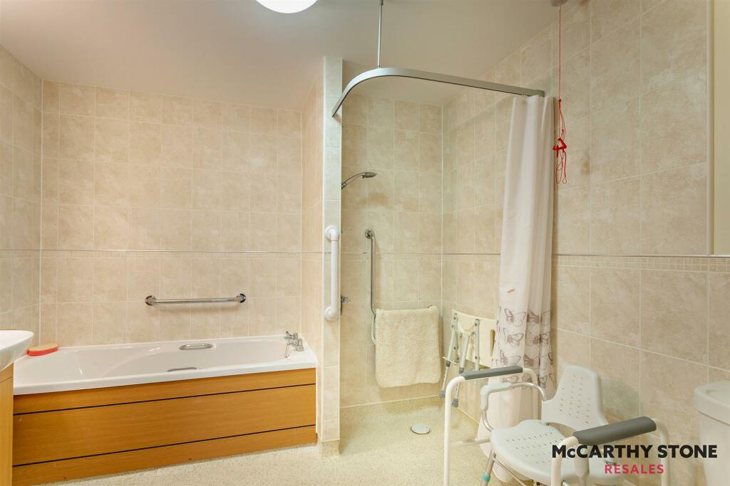 8619666-interior10-800.jpg